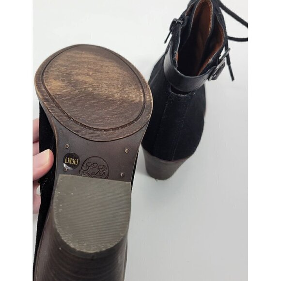Lucky Brand Women's Echoh Black Booties W Back Buckle Accent Almond Toe Size 6.5 - Picture 12 of 12